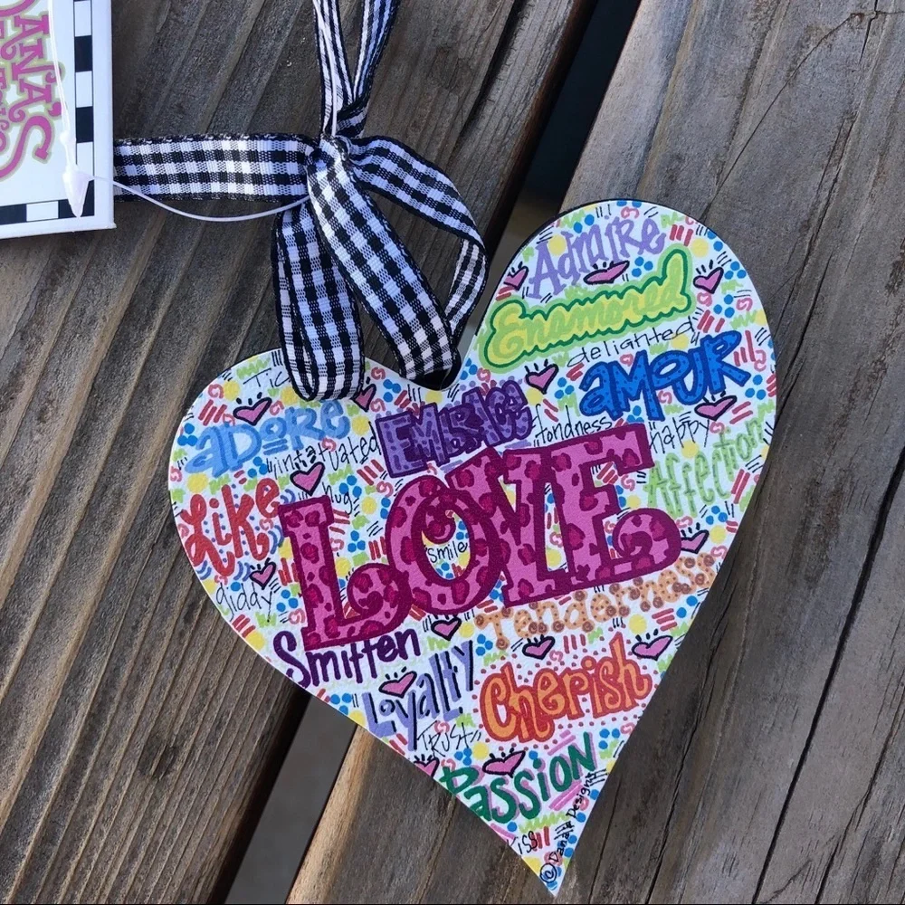 Love Oenament/Wall Hanging